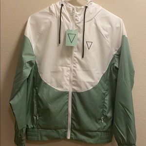 NWT DAE Pathfinder windbreaker
